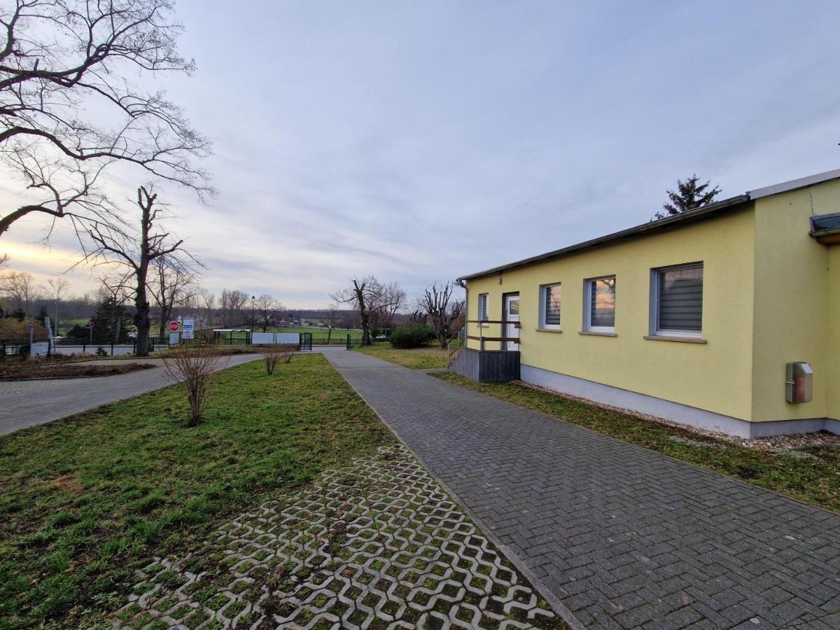 Gaestewohnung Heinrich Heine Schule Bad Durrenberg Ngoại thất bức ảnh